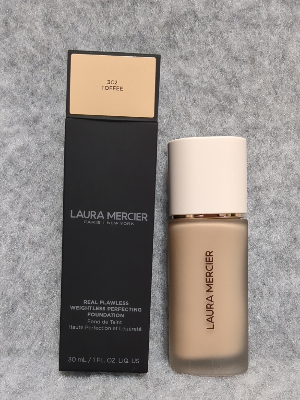 Laura Mercier Real Flawless Weightless Perfecting Foundation NIB 3C2 TOFFEE 1OZ
